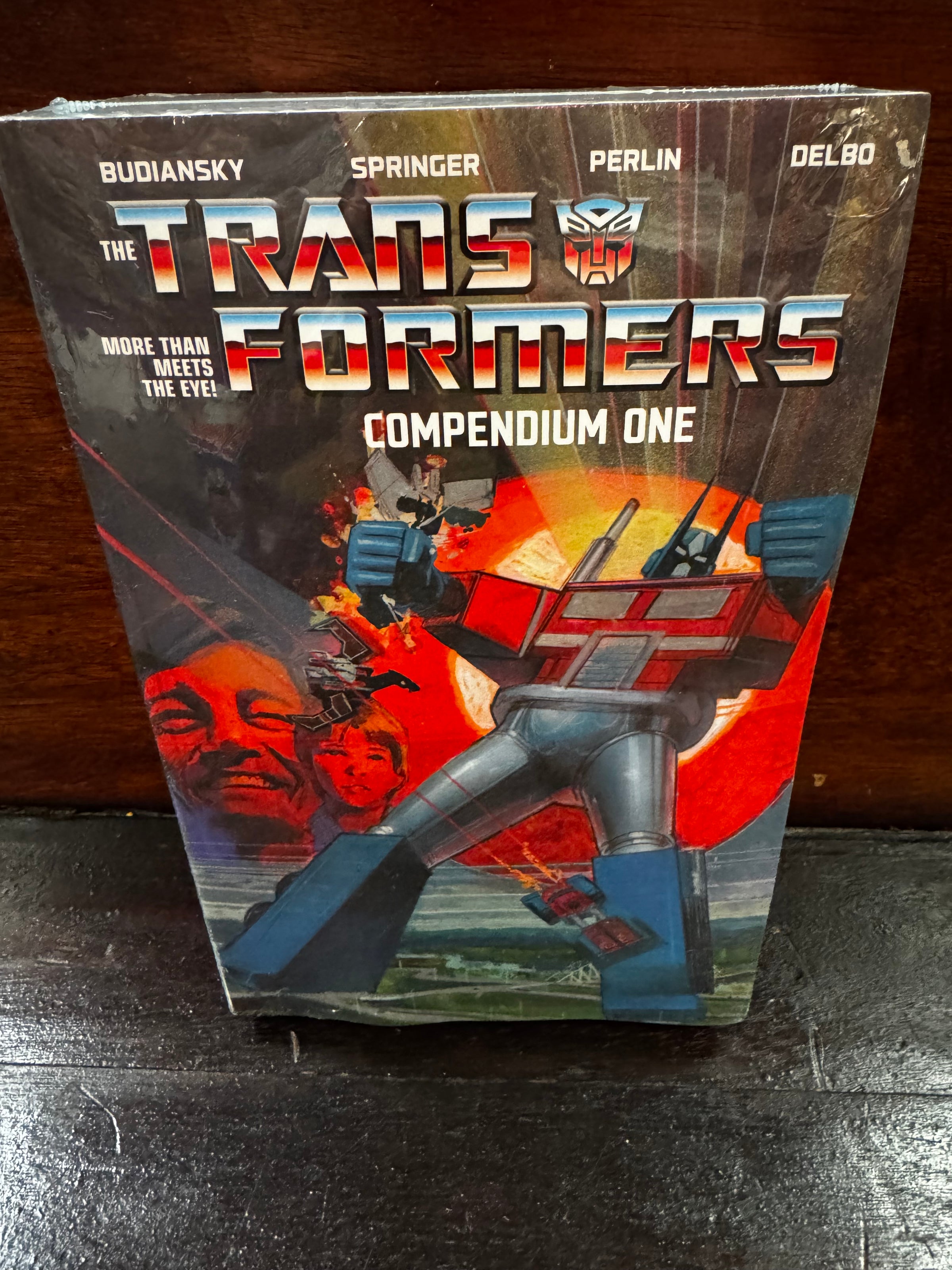 TRANSFORMERS COMPENDIUM ONE | JAY AND SILENT BOB'S SECRET STASH